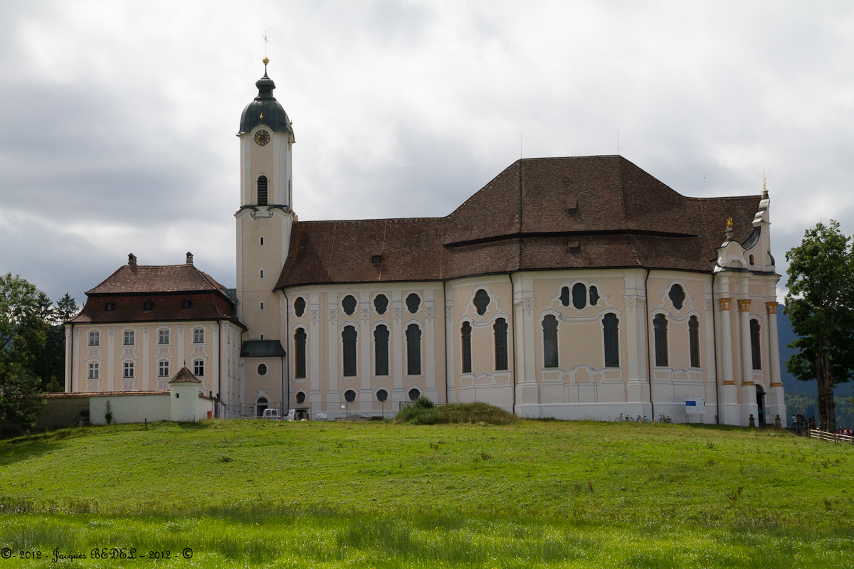 WIESKIRCHE : une des plus belle église rococo dans le monde , exemple d'harmonie entre la nature et l'architecure