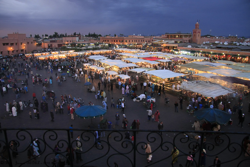 MARRAKECH  : La place Djema El Fna
